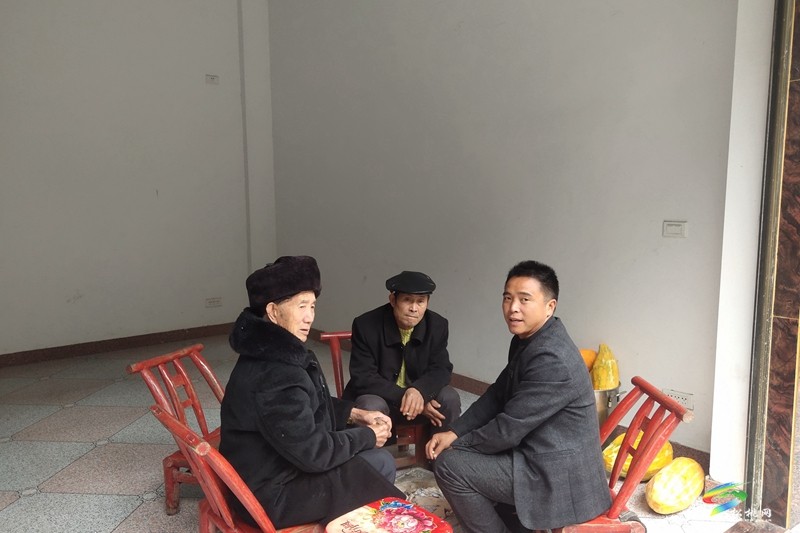 【松桃孝老愛親道德模范展播】高方衛(wèi)：留守老人的守護者