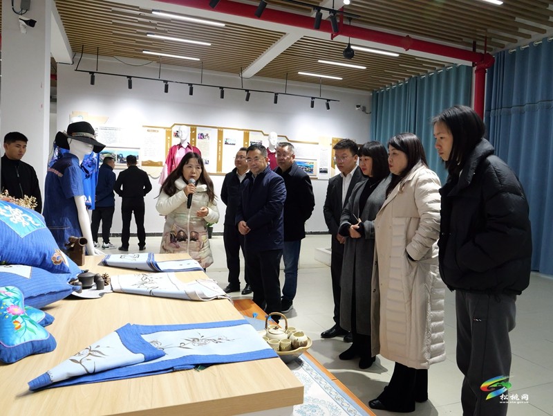 中國振華電子集團有限公司來松開展鄉(xiāng)村振興幫扶調研交流活動