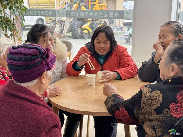 松桃老吾老驛站：關(guān)愛老人，服務(wù)老人