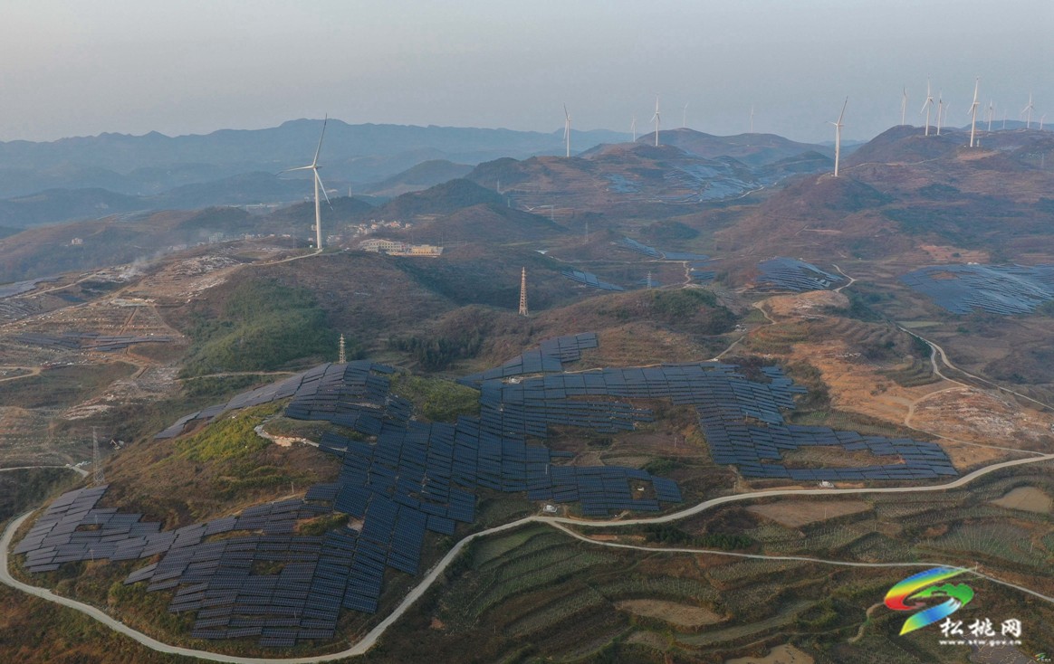松桃：風電光電項目建設忙