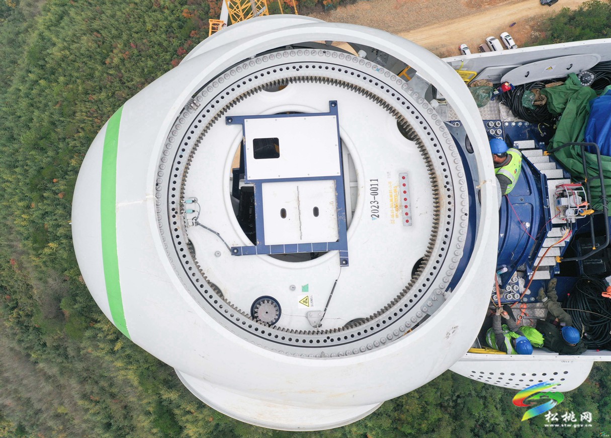 松桃：風電光電項目建設忙