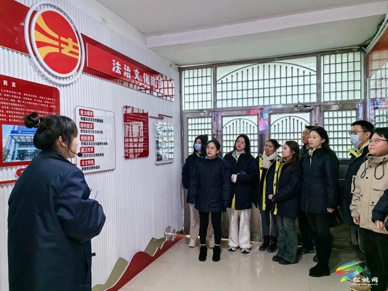 銅仁供電局在我縣大興街道開展普法活動(dòng)