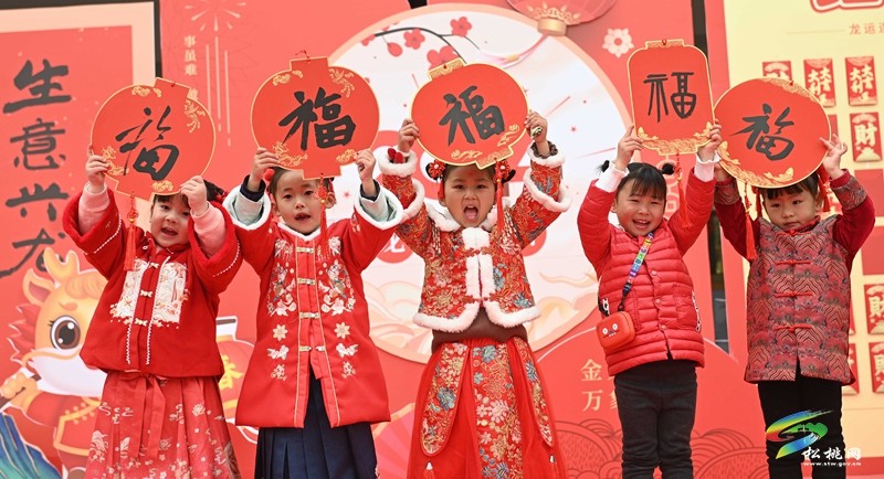 元旦來臨!縣第三幼兒園迎新年活動精彩紛呈