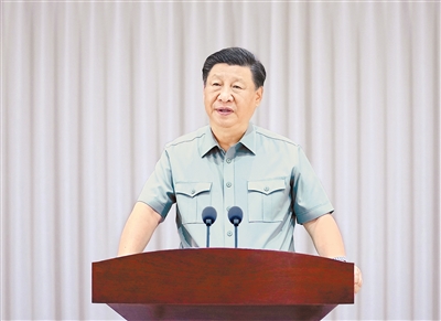習(xí)近平在視察東部戰(zhàn)區(qū)機(jī)關(guān)時(shí)強(qiáng)調(diào) 錨定建軍一百年奮斗目標(biāo) 努力開(kāi)創(chuàng)戰(zhàn)區(qū)建設(shè)和備戰(zhàn)打仗工作新局面