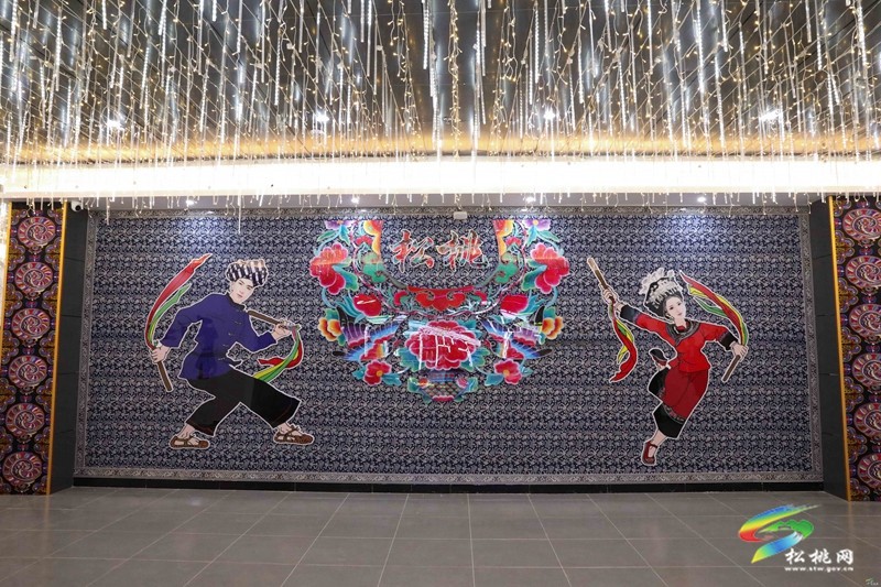 松桃:滿足市民購物需求 全方位打造優(yōu)質(zhì)生活     松桃希望精致生活超市有限公司盛大開業(yè)