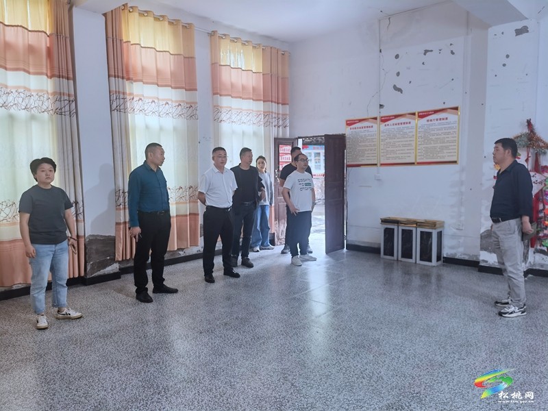 市文體廣電旅游局評(píng)估組到妙隘鄉(xiāng)綜合文化站開展評(píng)估定級(jí)工作