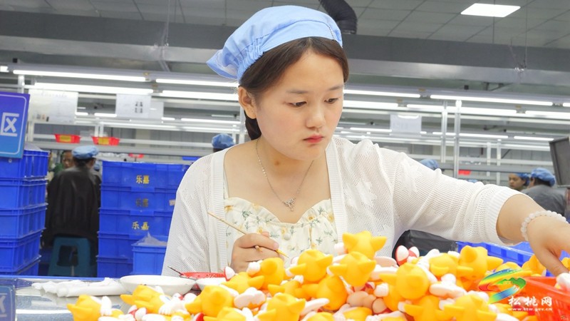 【奮進的春天】孟溪鎮(zhèn):樂嘉產(chǎn)業(yè)園 帶動鄉(xiāng)村致富路