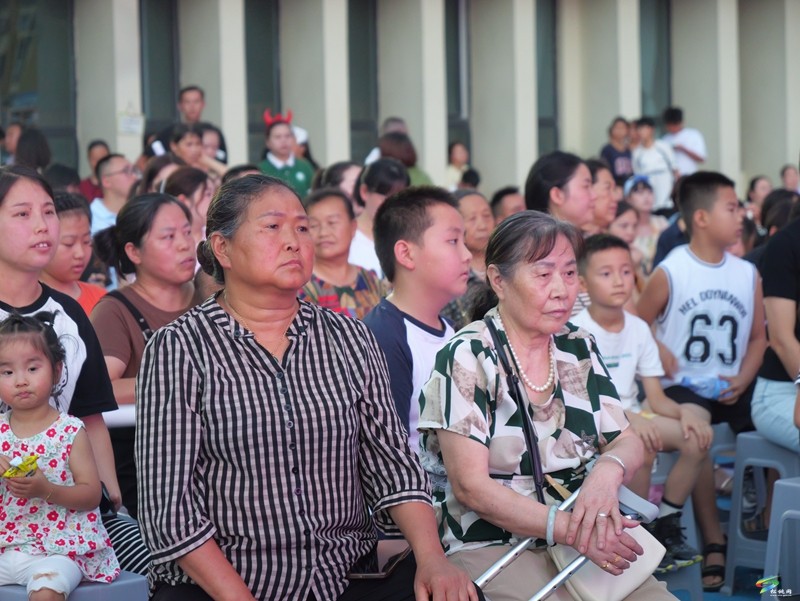 縣第七幼兒園舉辦2024屆大班畢業(yè)典禮暨文藝晚會(huì)