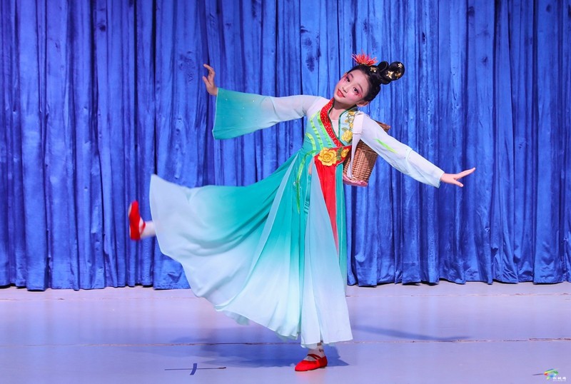 杭州城北青少年星梯藝術(shù)團(tuán)來我縣開展藝術(shù)文化交流活動(dòng)