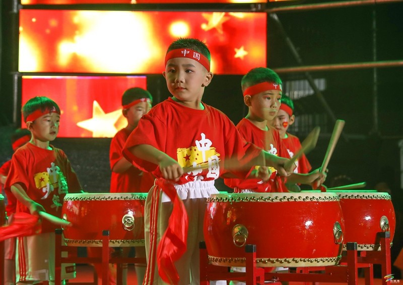 烏羅幼兒園開展十周年園慶暨2024年國慶節(jié)文藝匯演活動(dòng)