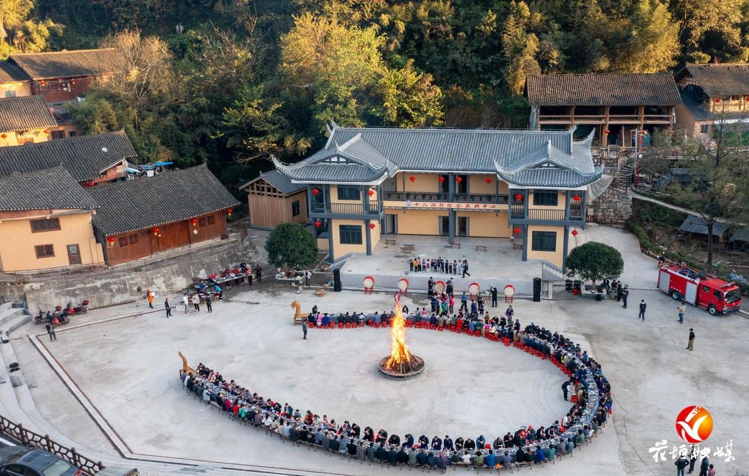 養(yǎng)老不離村 幸福享晚年 花垣縣打造村級(jí)養(yǎng)老服務(wù)“十八洞村”示范樣板