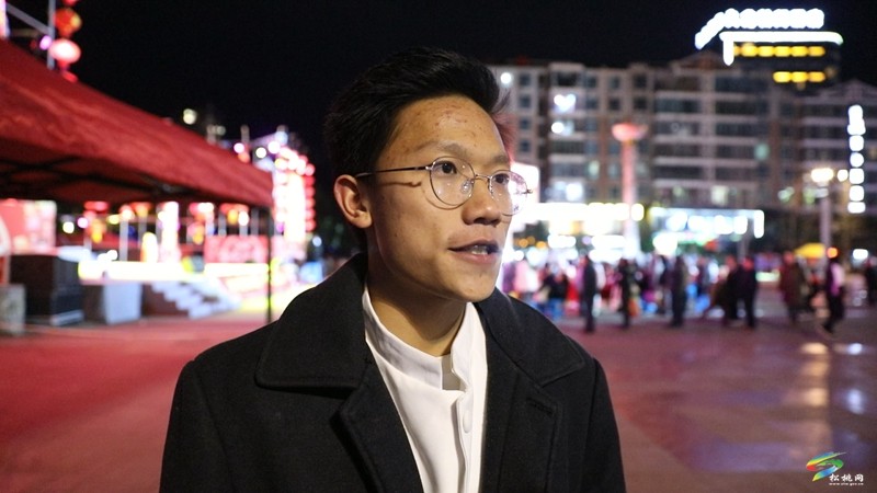 松桃舉行春之語(yǔ)“夜話松桃”語(yǔ)言類大賽