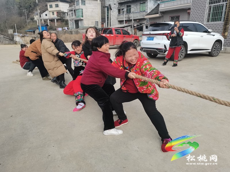 塘邊村開展慶“三八”婦女節(jié)活動