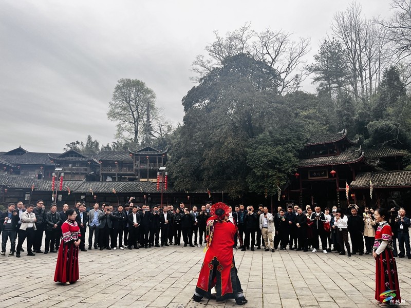 銅仁市“強(qiáng)村富民”行動(dòng)業(yè)務(wù)培訓(xùn)示范班到松桃觀摩學(xué)習(xí)
