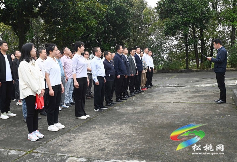 【網絡中國節(jié)·清明】清明祭英烈 精神永傳承