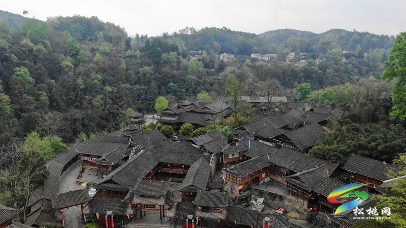 【網(wǎng)絡(luò)中國(guó)節(jié)·清明】松桃：踏青游玩正當(dāng)時(shí)
