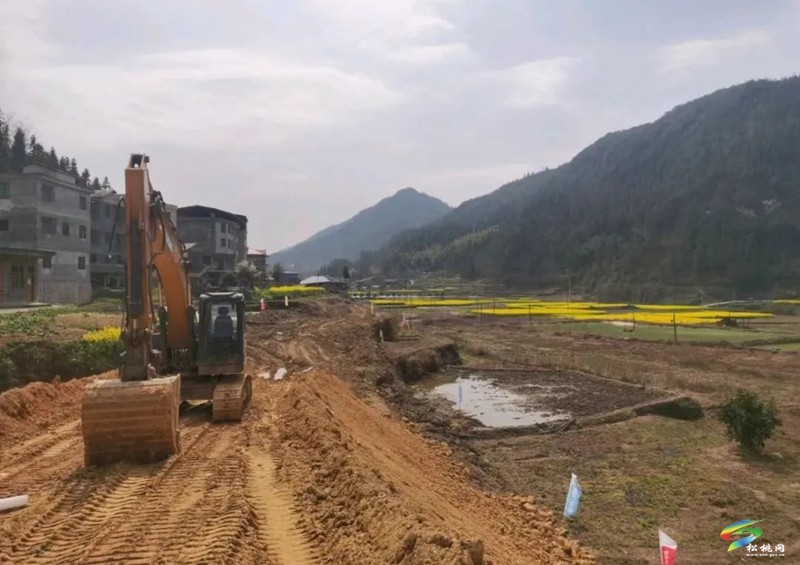 大干快上抓項目！松桃甘龍至永安公路改擴建工程正在建設(shè)