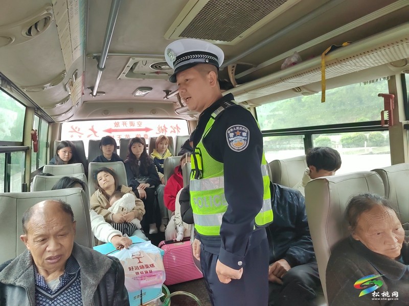 縣公安局交警大隊多舉措完成2024年“五一”假期道路交通安保工作