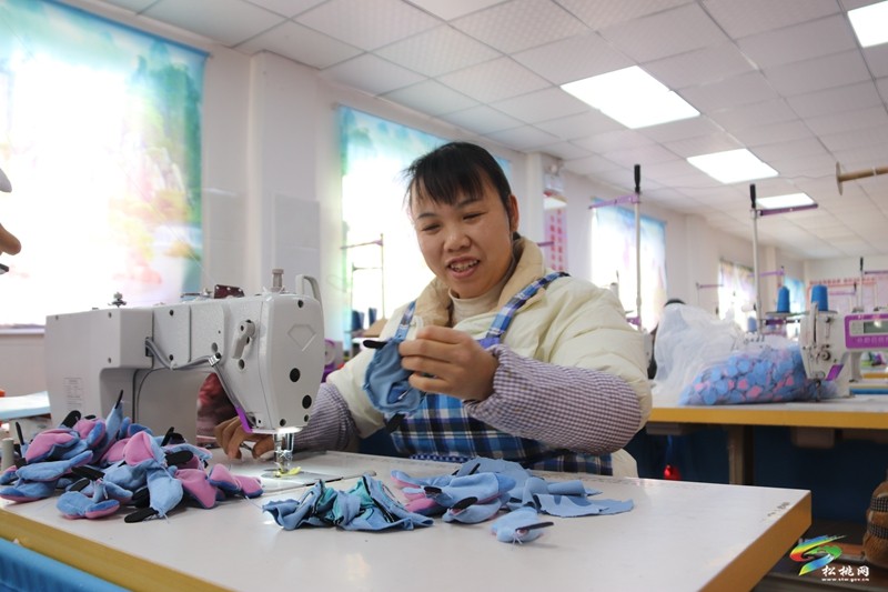 松桃：創(chuàng)辦強村富民工坊  拓展群眾增收路