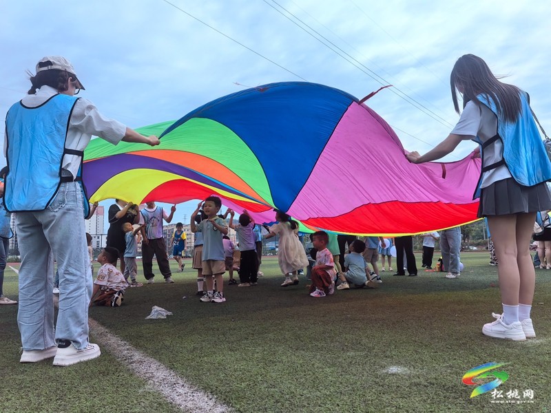 希望城睿陽幼兒園舉辦:“六一”兒童節(jié)親子活動(dòng)