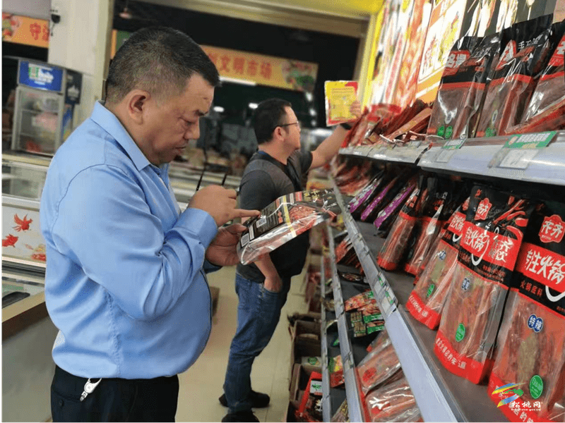 縣市場監(jiān)督管理局開展食品安全專項檢查