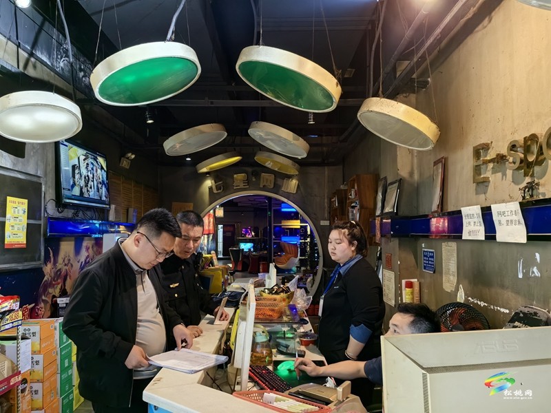 縣文體廣電旅游局開展凈化中考高考周邊環(huán)境專項整治行動