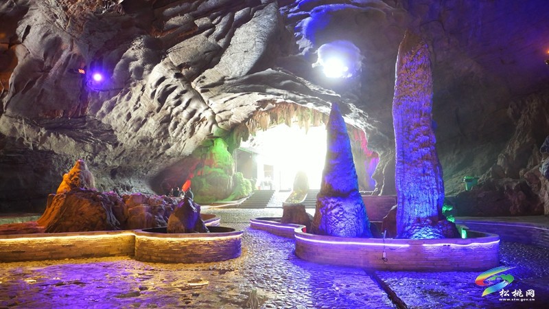 消暑納涼、美食美景、休閑游玩......來這里解鎖溶洞打開新方式