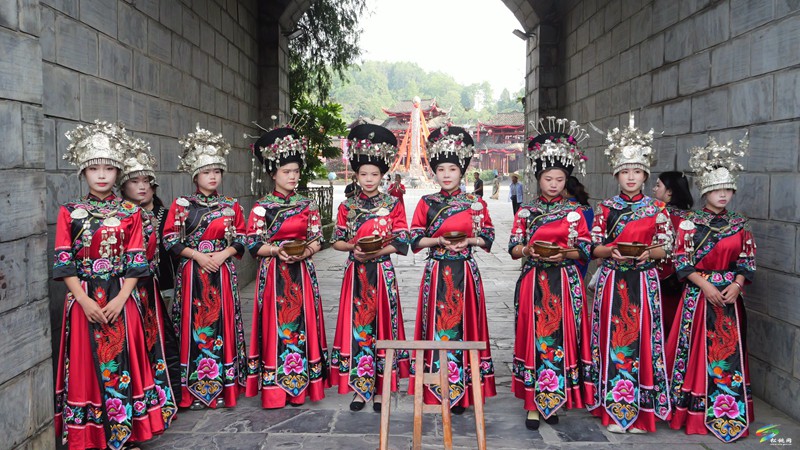 松桃苗王城：“非遺苗鄉(xiāng)  六六吉祥”苗族六月六民俗文化體驗(yàn)活動火熱進(jìn)行中