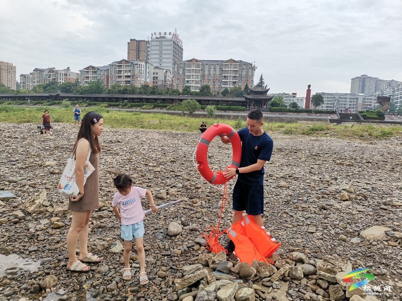 松桃消防出動(dòng)“輕騎兵”開展夏季防溺水工作