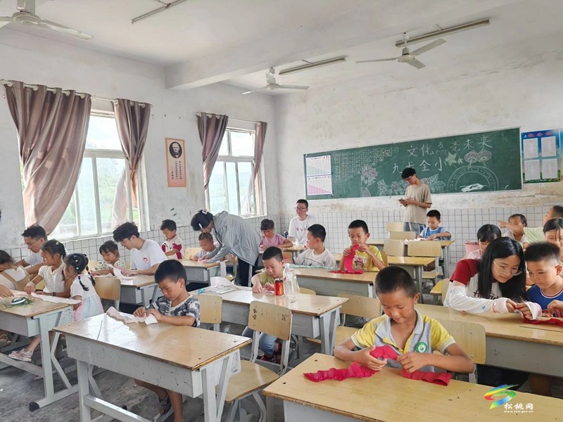 向青山，我們在這里遇見——中國礦業(yè)大學筑夢支教團“筑夢青山”分隊于松桃開展系列特色課程