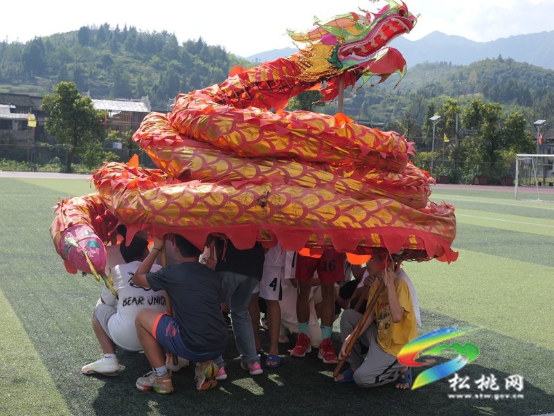 北京研學(xué)團隊走進松桃?探索神奇苗鄉(xiāng)