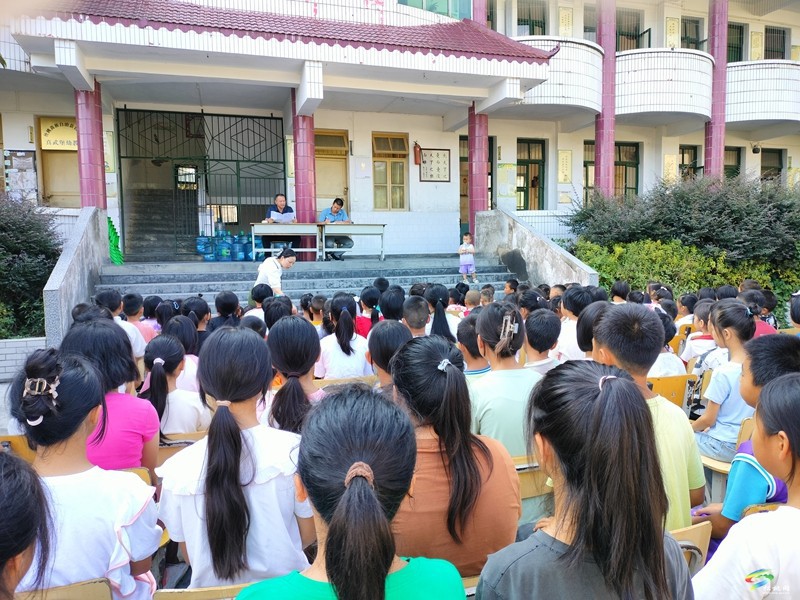 普覺鎮(zhèn)聯(lián)合開展秋季“安全知識進校園”系列宣傳教育活動