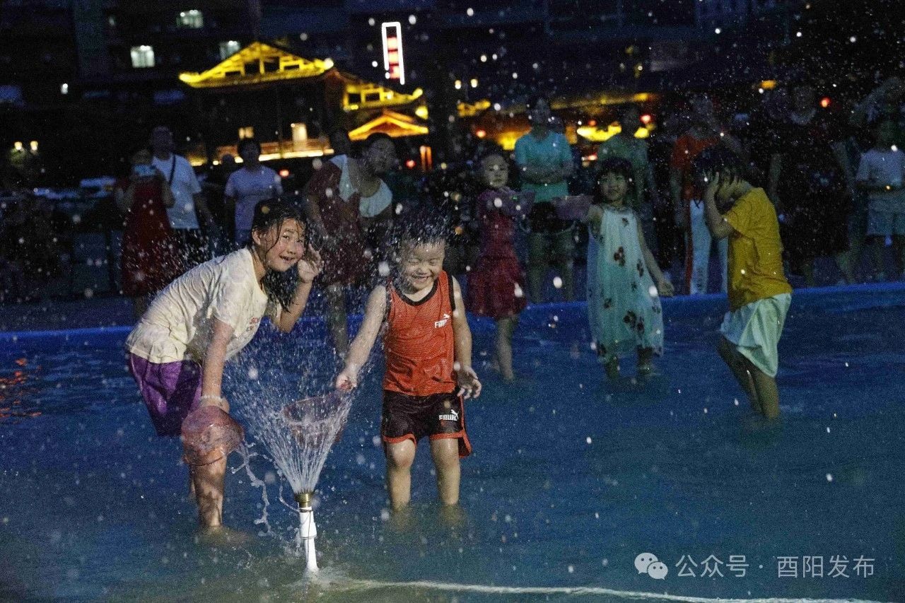 ?高山民宿避暑、峽谷漂流探險(xiǎn)……?酉陽清涼山水激活“避暑經(jīng)濟(jì)”！