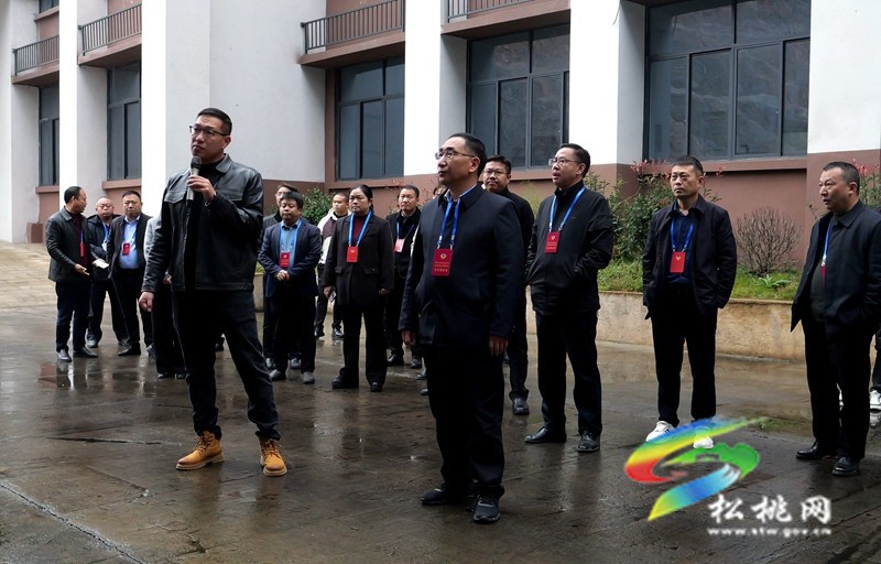 丁和平率隊開展政協(xié)常委會議調(diào)研視察