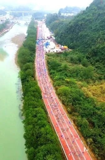 今天，“梵馬”在銅仁激情開跑