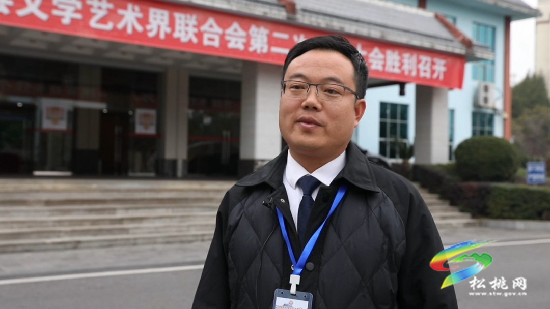 我縣文學(xué)藝術(shù)界聯(lián)合會(huì)第二次全體代表大會(huì)在文藝界反響強(qiáng)烈