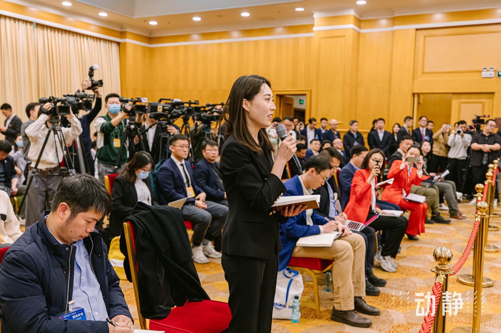 兩會鏡距離丨貴州代表團“開放日”，展現(xiàn)開放自信的貴州
