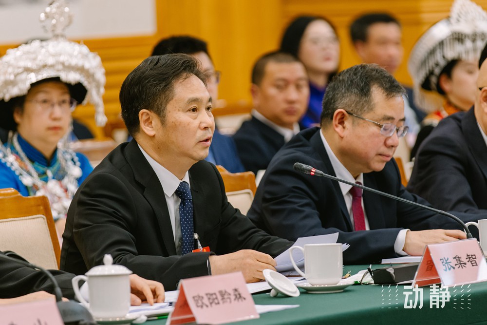 兩會鏡距離丨貴州代表團“開放日”，展現(xiàn)開放自信的貴州