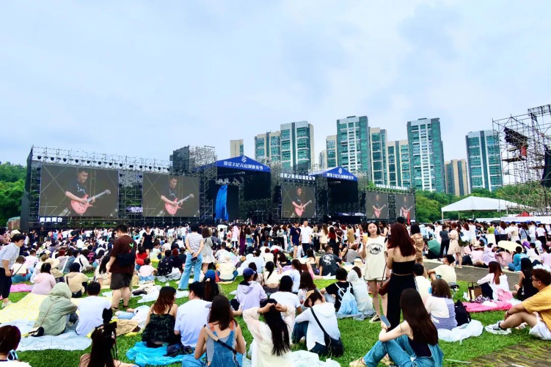 “音樂節(jié)+旅游”激發(fā)貴州文旅夏日消費熱潮