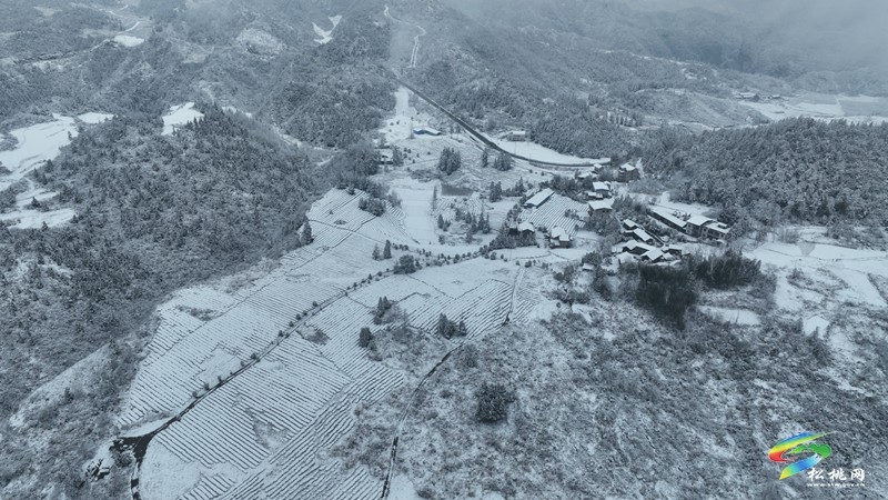 松桃烏羅鎮(zhèn)：雪景圖上新 一大波美景圖來(lái)襲~
