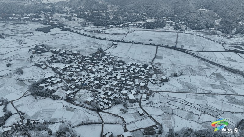 松桃烏羅鎮(zhèn)：雪景圖上新 一大波美景圖來(lái)襲~