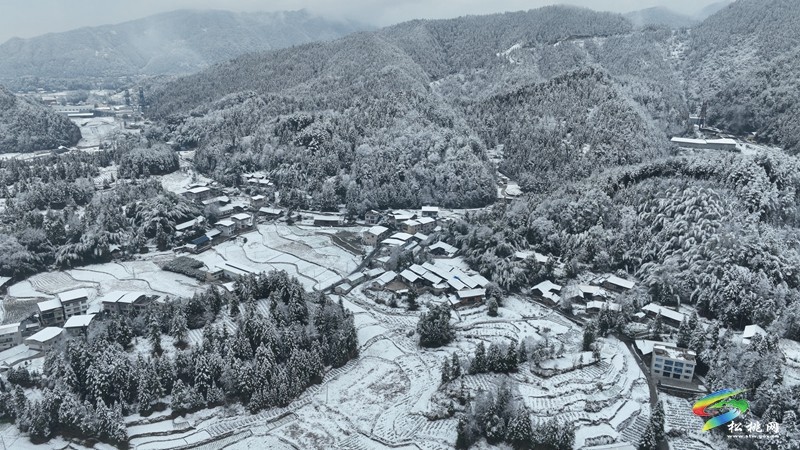 松桃烏羅鎮(zhèn)：雪景圖上新 一大波美景圖來(lái)襲~