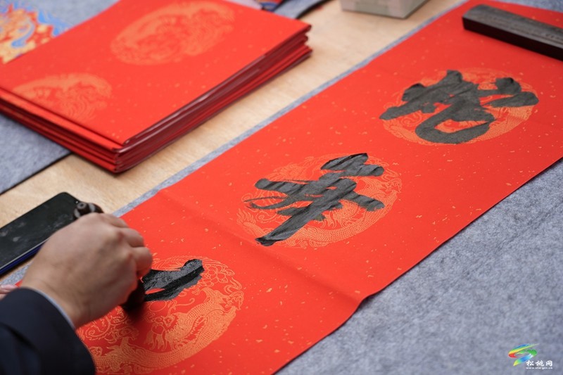 普覺鎮(zhèn)開展2025年新春“書福”書法公益活動