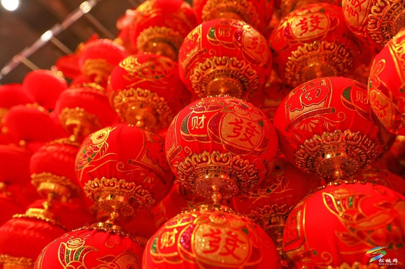 迎新春 辦年貨┃希望精致生活超市“年味兒”十足