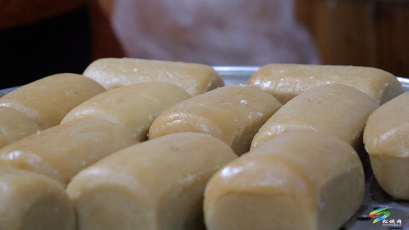 【網絡中國節(jié)·春節(jié)】地道美食喚醒年味記憶