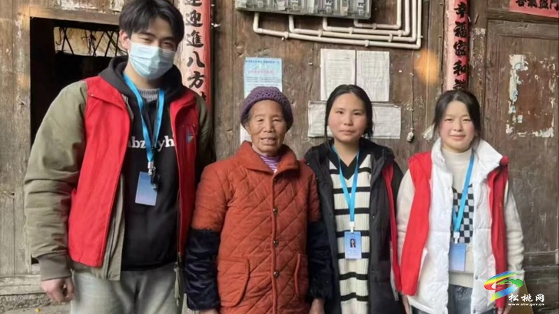 松桃大學生支教團：十三天點亮山區(qū)兒童求知夢想