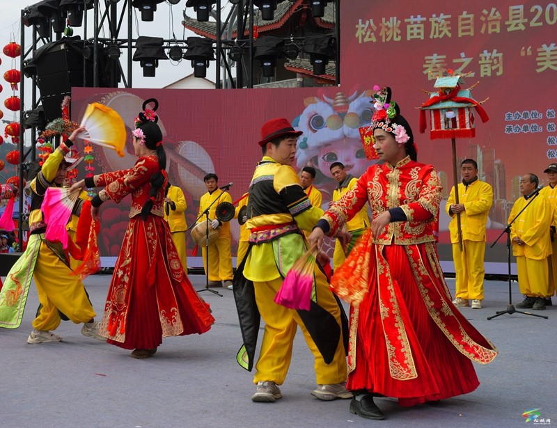 松桃：“民星”閃耀 春之韻“美麗鄉(xiāng)村歡樂(lè)匯”才藝大賽舉行
