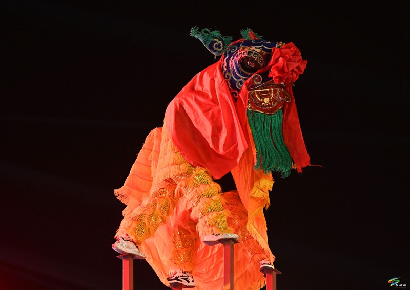 【吃貴州“晚飯”·看松桃村晚】“民”星閃耀 “鄉(xiāng)”聚甚歡  第五期村晚好戲連臺