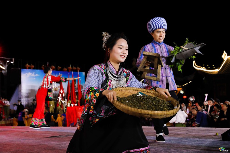 苗鄉(xiāng)夜未央！松桃村晚第八期PK賽精彩上演