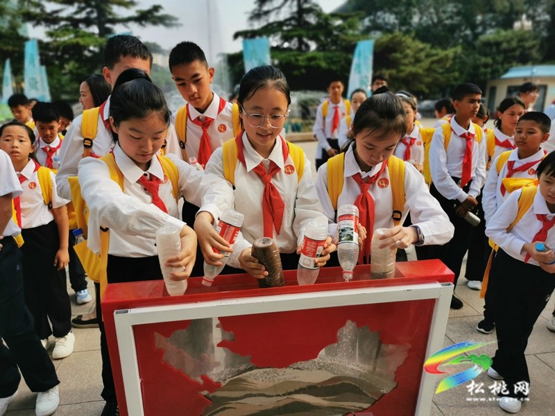 從校園走向全國(guó)舞臺(tái):全市唯一少代會(huì)代表的成長(zhǎng)與擔(dān)當(dāng)